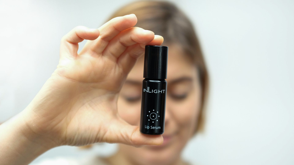 Inlight Lip Serum in Hand 1.webp