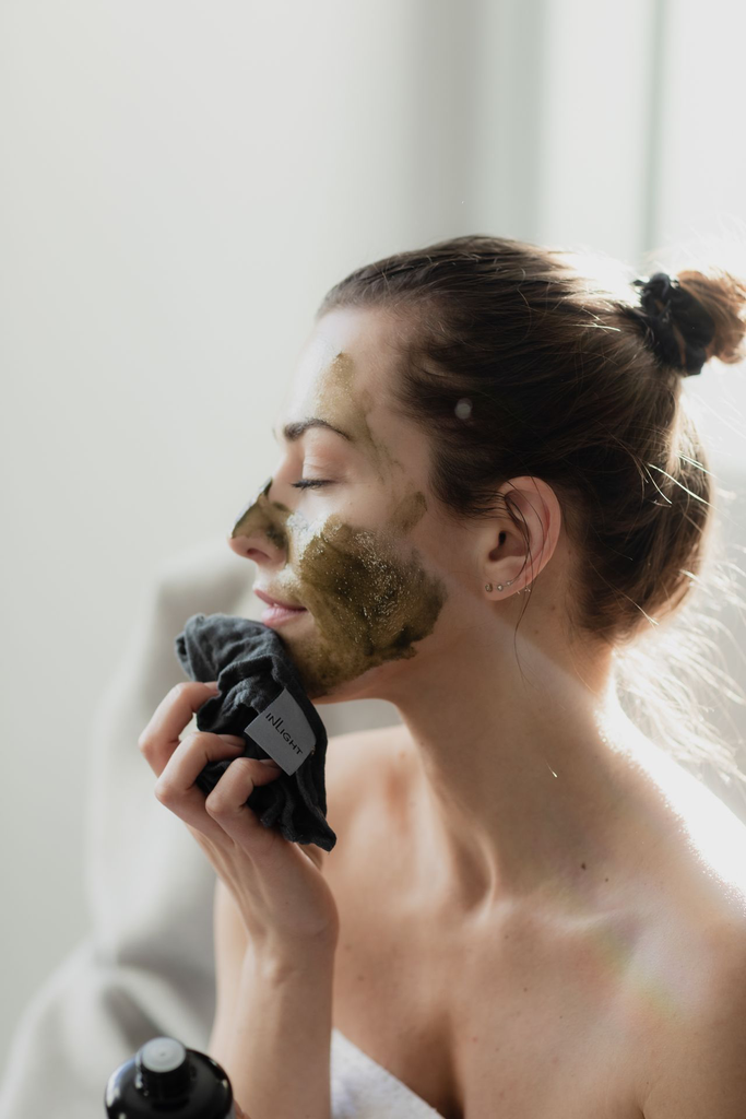 Inlight SuperFood Face Mask application.webp